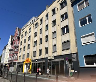 DÜSSELDORF-BILK: TRAUMHAFTE 2-ZIMMERWOHNUNG MIT GROßER TERRASSE & R... - Photo 1