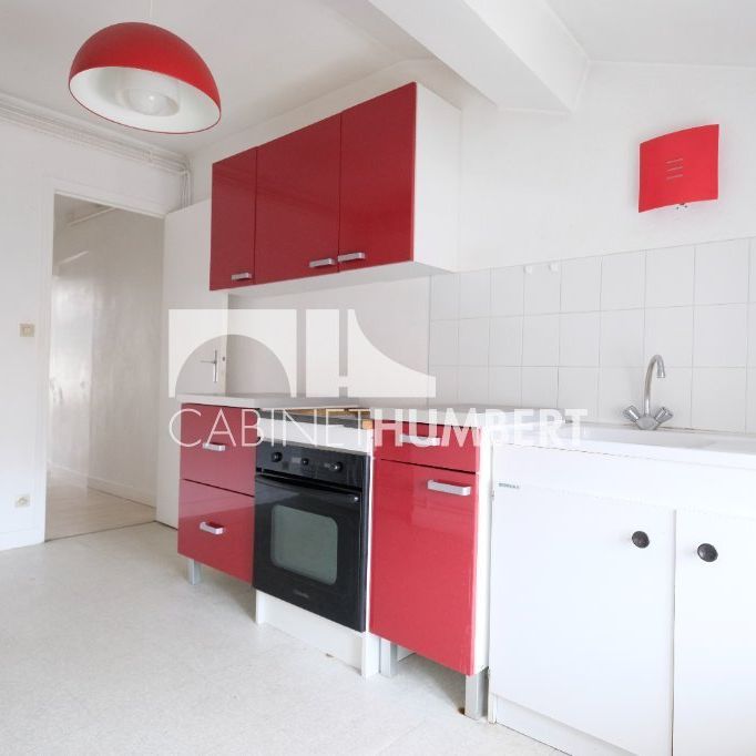 Location Appartement 2 pièces 45m² ST ETIENNE 42000 - Photo 1