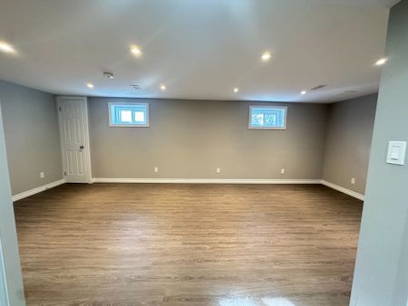 For Lease - 199 Avondale Boulevard Unit# Unit 2, Brampton, Ontario - Photo 4