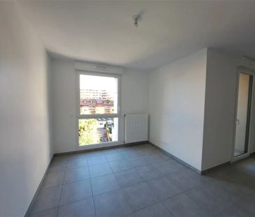 Location appartement 1 pièce - 32m² à Thonon les bains (74200) - Photo 4