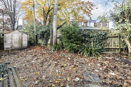 2 bedroom flat to rent - Photo 5