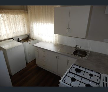 Unit 1/24 Ronald St, Port Pirie, SA 5540 - Photo 2