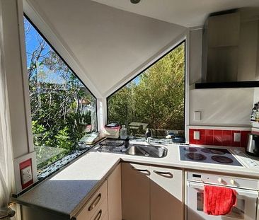 Private 1 bedroom Unit with Pool in Castor Bay - Photo 4