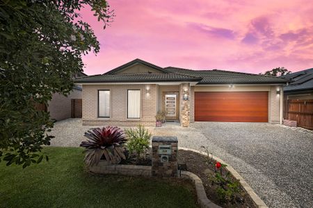 36 South Quarter Drive, Loganlea. - Photo 3