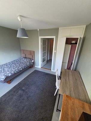 Skeppstavägen, Bandhagen - Photo 1