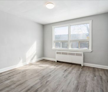 For Lease - 145 North Service Road Unit# 1, Oakville, Ontario - Photo 4