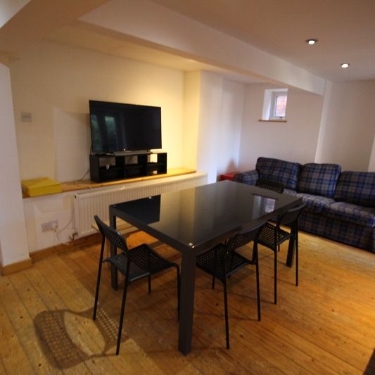 Barbary Lodge, Yarborough Road, Lincoln - Photo 1