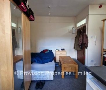 1 Bedroom Flats Hyde Park Leeds - Photo 3