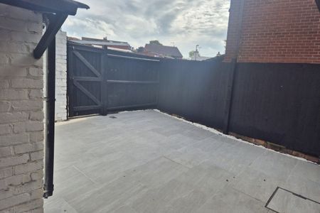 Crossland Terrace - Photo 3