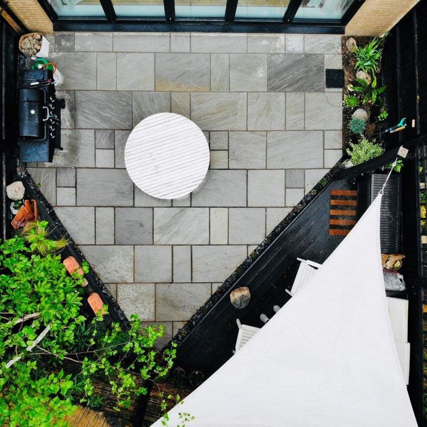 1 bedroom Flat To Let - Photo 1