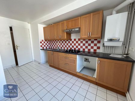 Location Appartement 5 pièces 118m² BOURGES 18000 - Photo 2