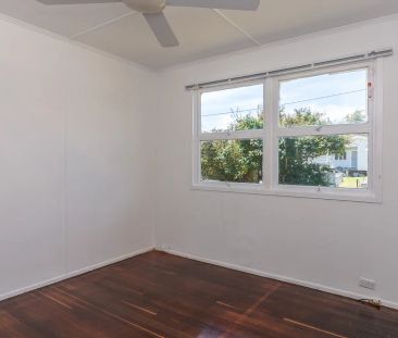 Refreshed Property in the Heart of Margate - Photo 6