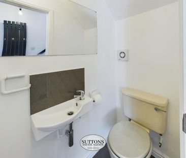 3 bedroom detached house to rent - Photo 5