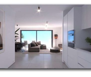 Elegant new high-end apartment with private garden - Photo 4