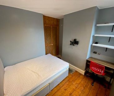 4 bedroom house to rent - Photo 5