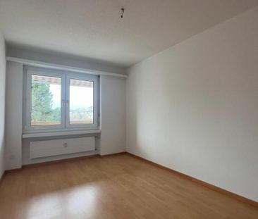 Gepflegte 4.5 Zimmer-Wohnung an privilegierter Lage - Photo 6