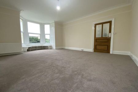 3 bedroom apartment to rent - Photo 4