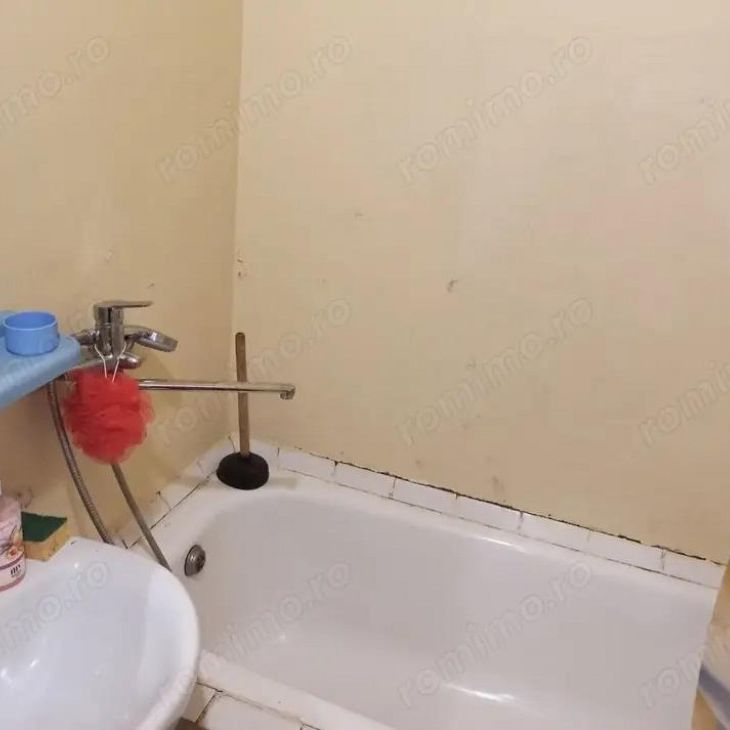 Garsoniera pentru inchiriat in zona Piata Romana - Fotografie 2