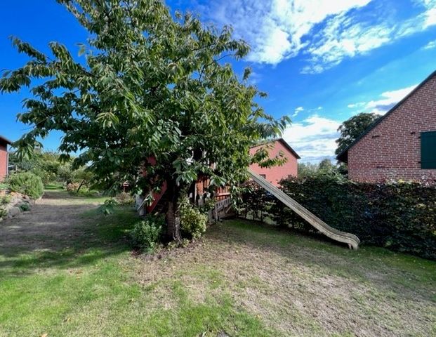 Wunderschönes Einfamilienhaus in ruhiger Lage mit hervorragender Anbindung nach Wolfsburg - Foto 1