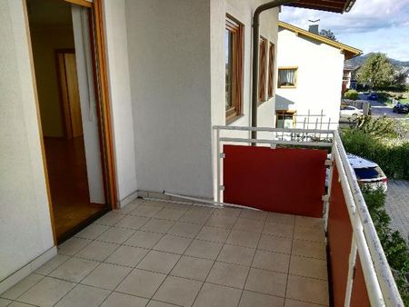 Mietwohnung 2 Zimmer mit Balkon und Tiefgarage - Photo 2