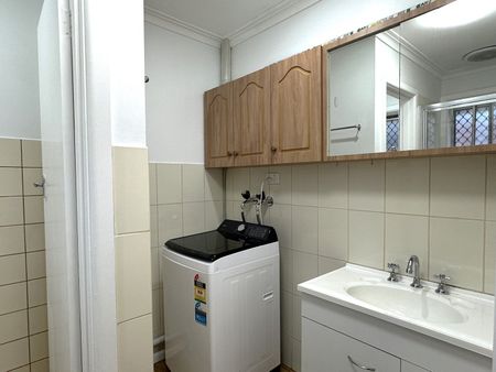 1/59 Thackeray Road, Reservoir VIC 3073 - Photo 3