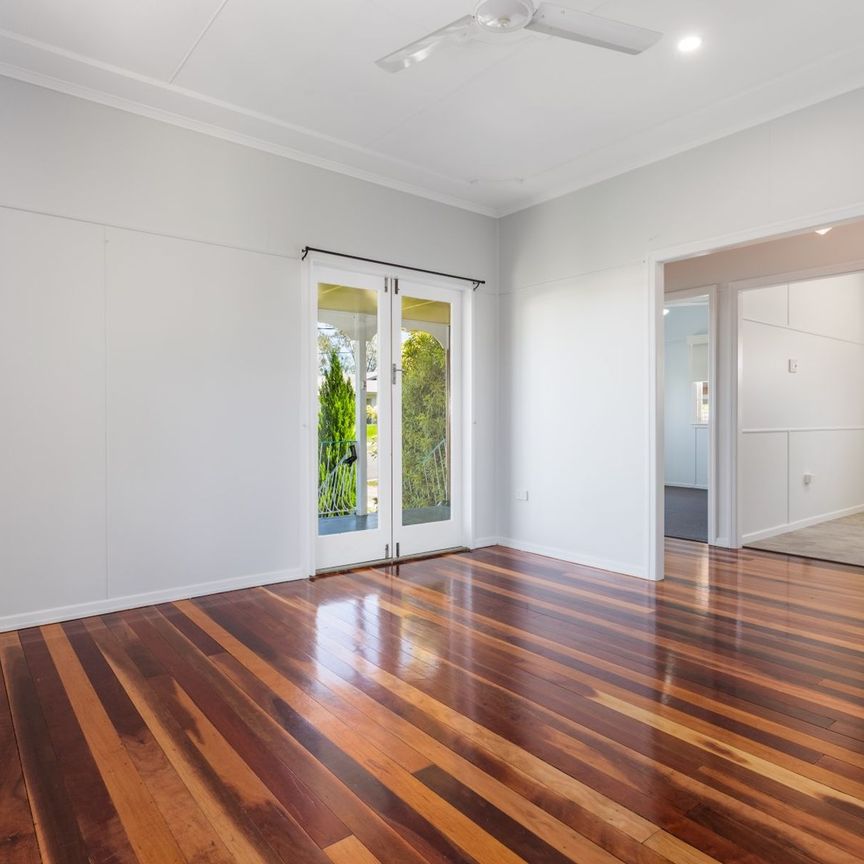 CHARMING CHARACTER COTTAGE - Photo 1