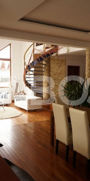 Casa individuala de inchiriat cu 4 camere si 510 teren liber - Fotografie 1