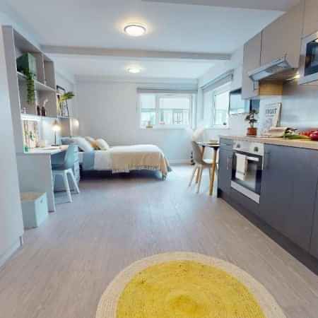 Gold Studio - Photo 1