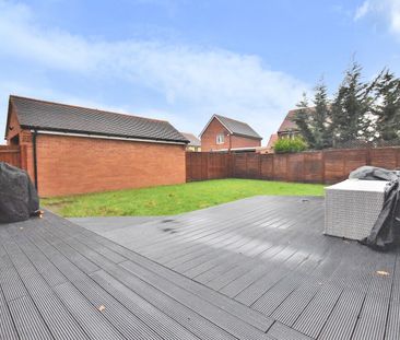 4 bedroom detached house to rent, - Photo 2