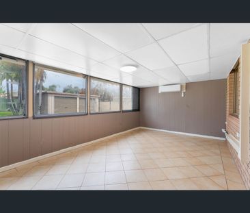 18 Labyrinth Way, South Lake, WA 6164 - Photo 5