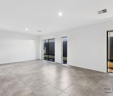 5 bedroom home in Quiet Coastal Pocket - Photo 1