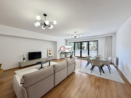 FOR RENT 4 ROOMS 200 SQM//3 PARKING// - Photo 3