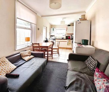 5 bedroom house to rent - Photo 1