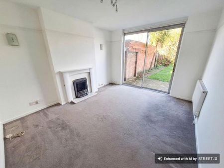 3 bedroom detached house to rent - Photo 2