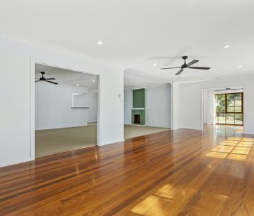 A flexible family home with modern comforts - Photo 6