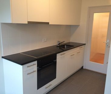 Proche organisations internationales et Servette - Foto 2