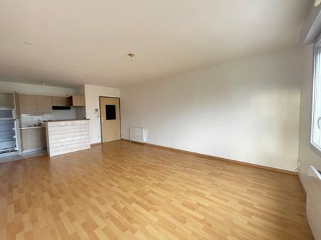 Location Appartement 2 pièces 43m² LA RICHE 37520 - Photo 3