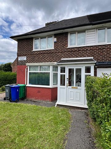 3 Bed Semi-Detached House, Honister Road, M9 - Photo 2