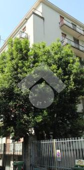 Bilocale in affitto - Photo 2