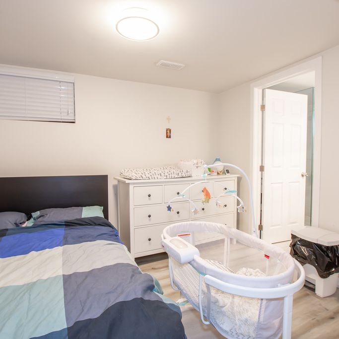 Spacious 3 bedroom Apartment in Hamilton!! - Photo 1