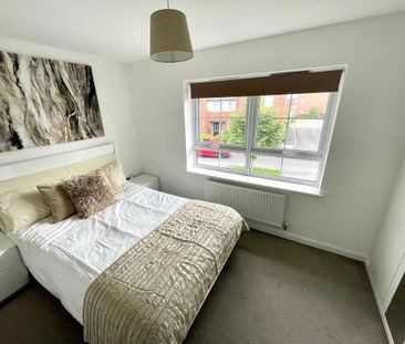 2 bedroom terraced house to rent - Photo 2