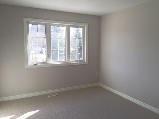 For Lease - 19 Zenyatta Lane, East Gwillimbury, Ontario - Photo 1