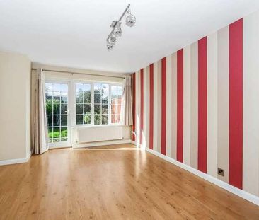 Kingsley Walk, Tring, HP23 - Photo 2