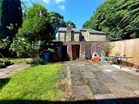 Church Road, Uppermill, Saddleworth, Oldham, OL3 - Photo 4