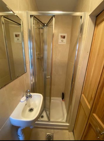 Room in a Shared Flat, Lancaster Ct, SW6 - Photo 2