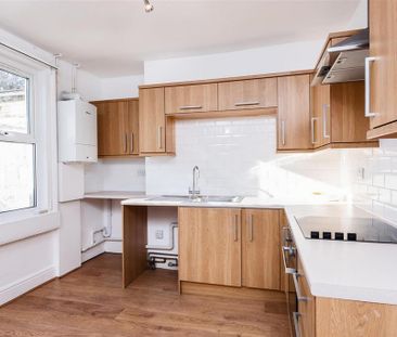 2 bedroom house to rent - Photo 3