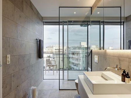 Bis 31.8.2027 zu vermieten - 4,5-Zimmer-Maisonette-Attikawohnung - Photo 4