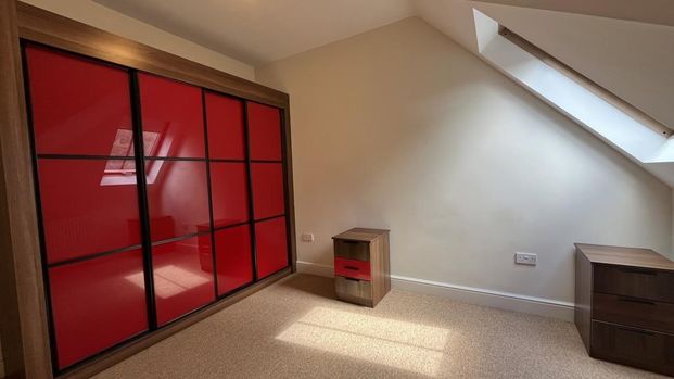 2 bedroom flat to rent - Photo 1