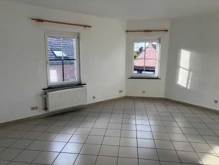 Charmant huis met 3 slaapkamers - Foto 3