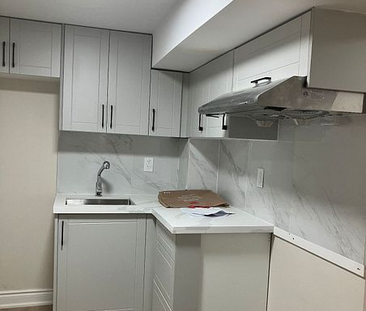 For Lease - 6900 Estoril Road, Mississauga, Ontario - Photo 2